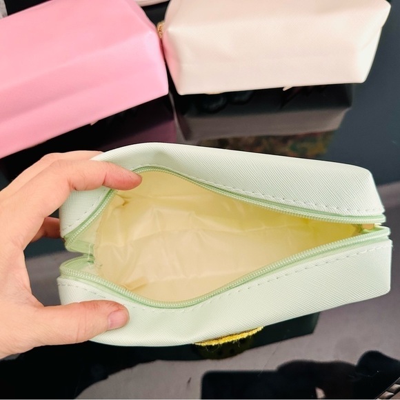 PREPPY cute zipper accessories makeup pouch with colorful emoji patches - Picture 6 of 8